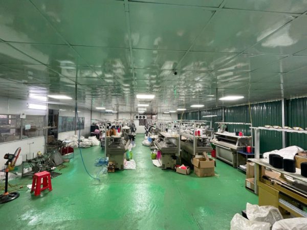 Xưởng sản xuất áo len theo mẫu chuyên nghiệp tại dệt Ngọc Châu