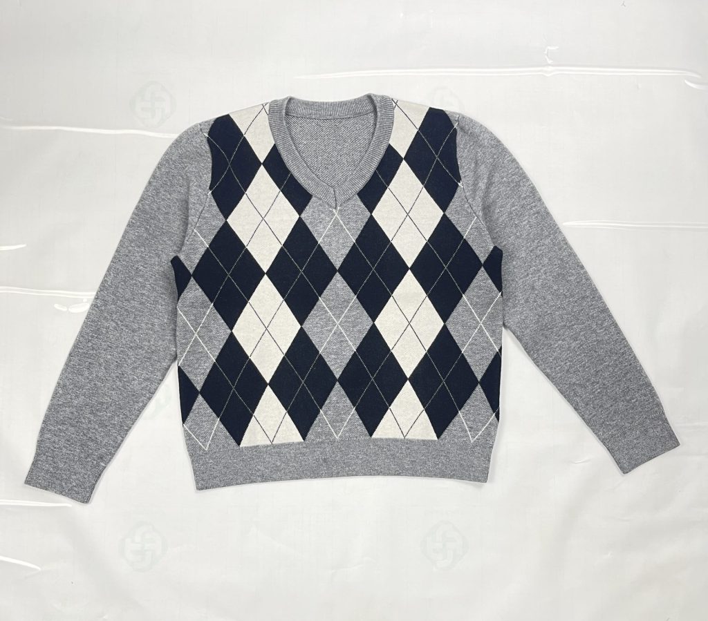 dệt áo len theo yêu cầu