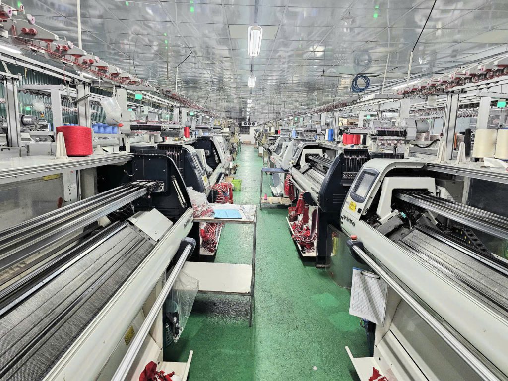 xưởng dệt áo len có chứng chỉ